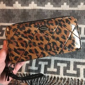 NWOT Donna Sharp Large Glossy Cheetah-Print Wallet